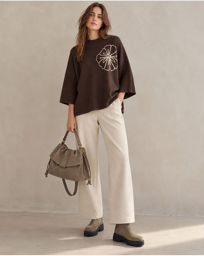 Oversize Sweather with Flower Embroidery - Brown